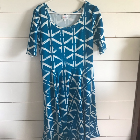 LuLaRoe Dresses & Skirts - Lularoe Nicole Teal Dress Size Large